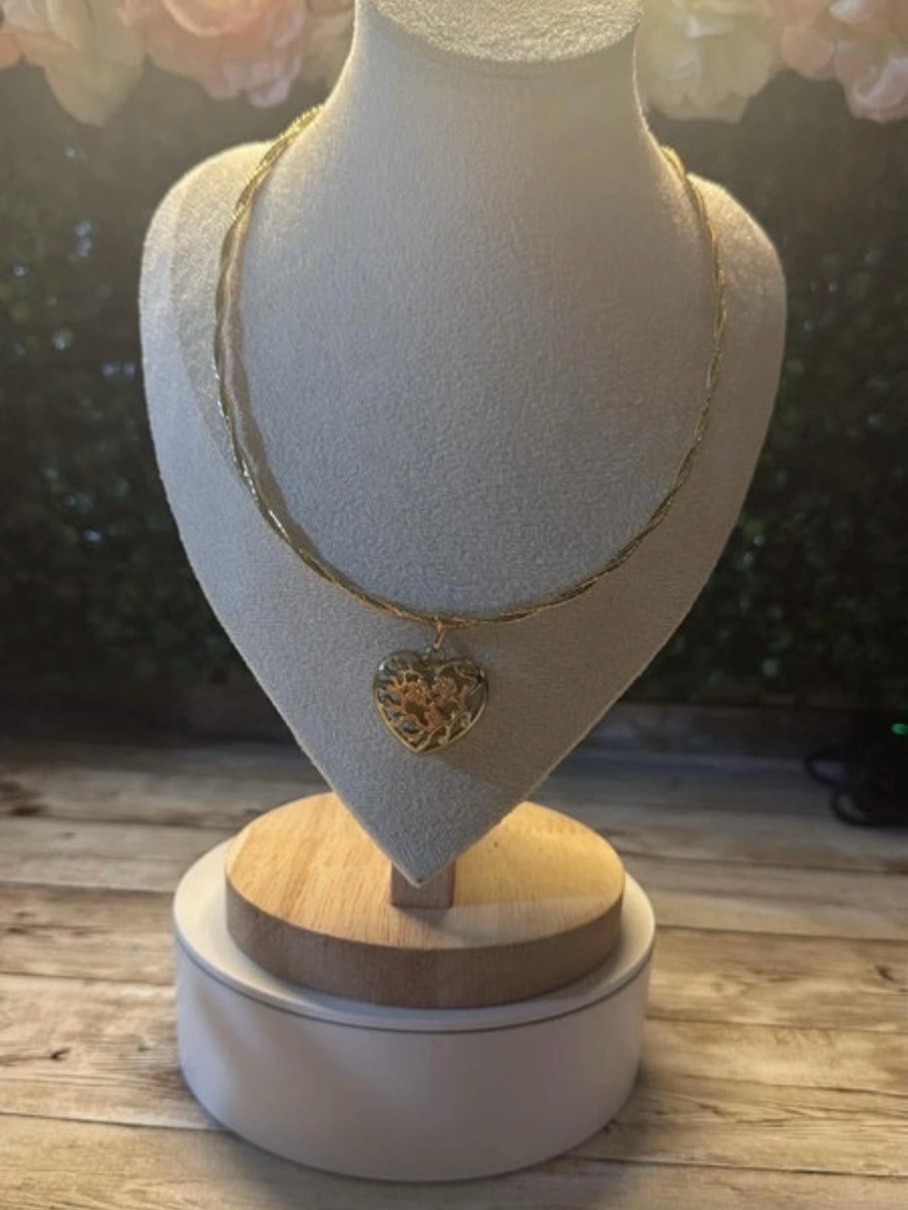 Gold Heart Filigree Pendant Necklace - Women Jewelry /joyería de Alta calidad